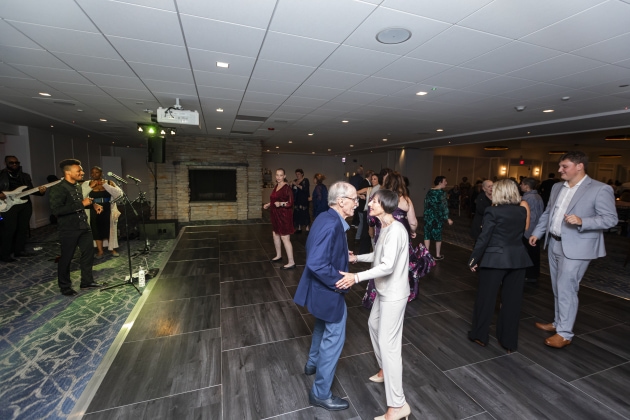 Glenkirk_2025_Benefit_Bash_Mark_Campbell_Productions-577.jpg