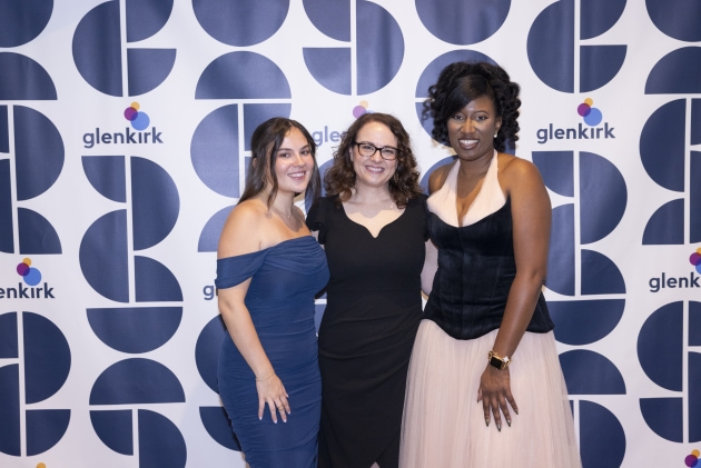 Glenkirk_2025_Benefit_Bash_Step_Repeat_Mark_Campbell_Productions-27.jpg