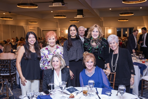 Glenkirk_2025_Benefit_Bash_Mark_Campbell_Productions-408.jpg