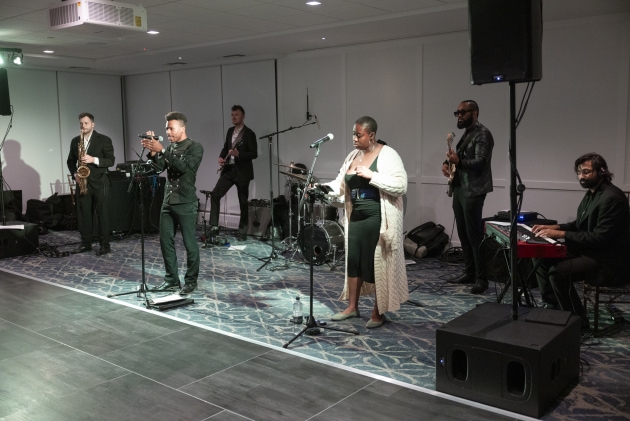Glenkirk_2025_Benefit_Bash_Mark_Campbell_Productions-384.jpg