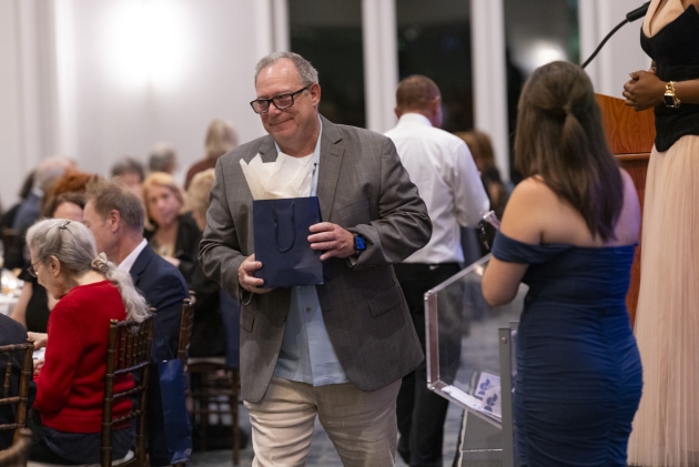 Glenkirk_2025_Benefit_Bash_Mark_Campbell_Productions-352.jpg