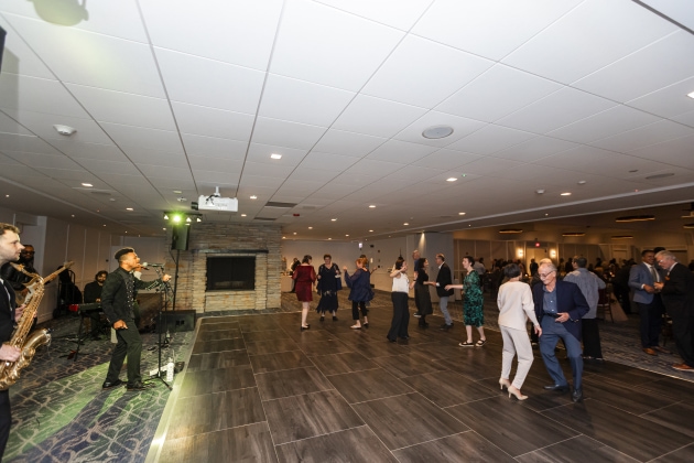 Glenkirk_2025_Benefit_Bash_Mark_Campbell_Productions-570.jpg