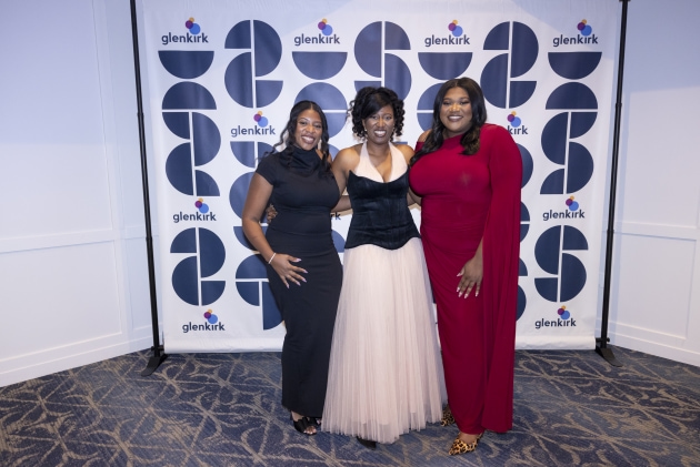 Glenkirk_2025_Benefit_Bash_Step_Repeat_Mark_Campbell_Productions-38.jpg