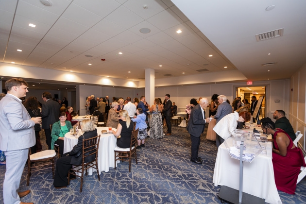 Glenkirk_2025_Benefit_Bash_Mark_Campbell_Productions-121.jpg