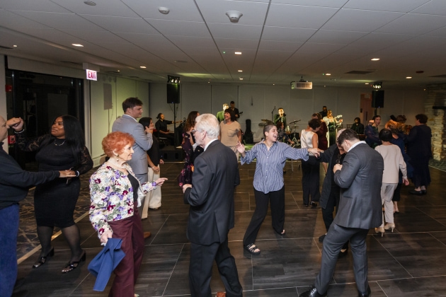 Glenkirk_2025_Benefit_Bash_Mark_Campbell_Productions-585.jpg