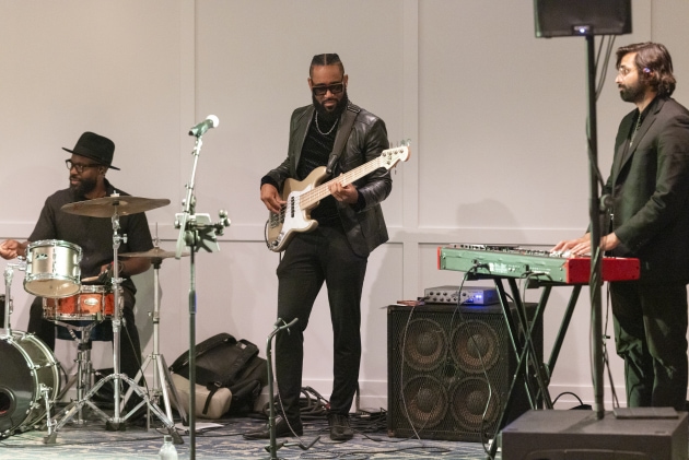 Glenkirk_2025_Benefit_Bash_Mark_Campbell_Productions-222.jpg