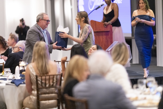 Glenkirk_2025_Benefit_Bash_Mark_Campbell_Productions-503.jpg